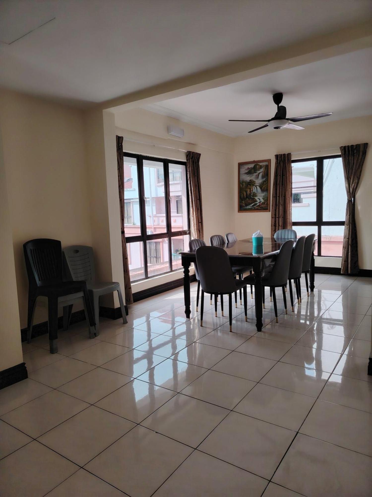 Town Condo - Marina Court كوتا كينابالو المظهر الخارجي الصورة